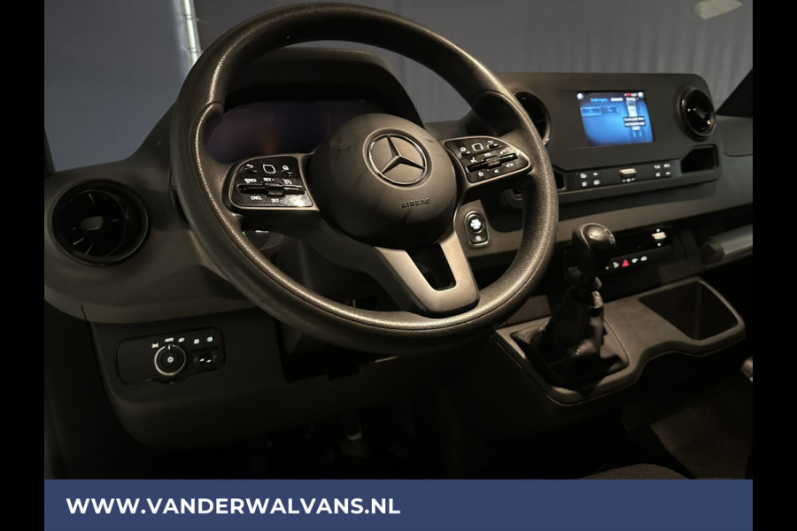 Mercedes-Benz Sprinter 315 CDI 150pk L3H2 Euro6 Airco | 360 graden Camera | Navigatie | Apple Carplay Android Auto, Cruisecontrol, Parkeersensoren, Stoelverwarming, Chauffeursstoel, Bijrijdersbank