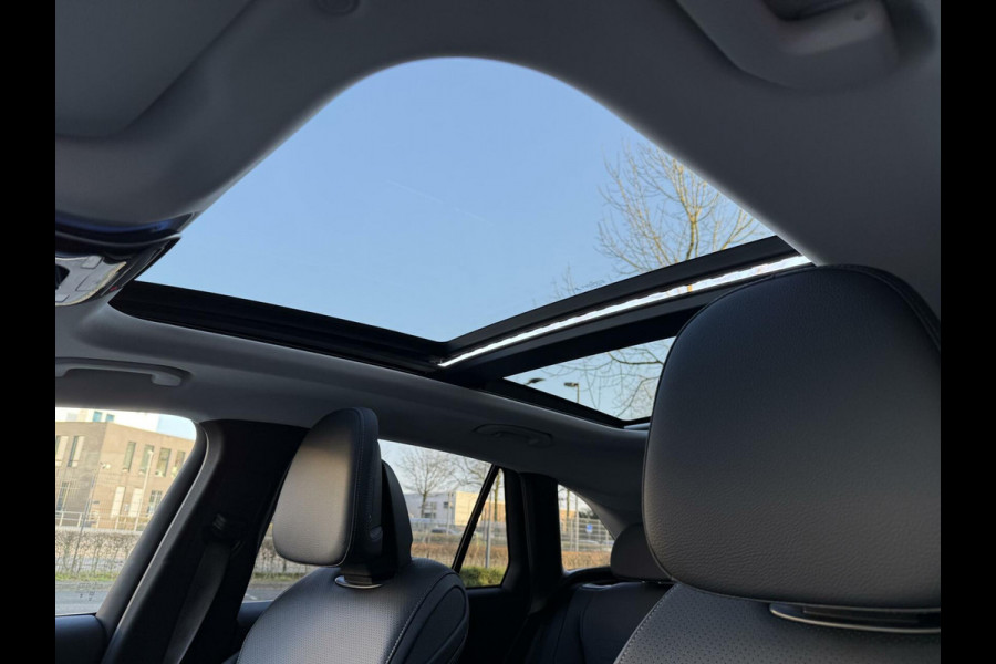 Mercedes-Benz GLC 300e 4MATIC AMG Line PANORAMADAK LEER ADAPTIVE CRUISE