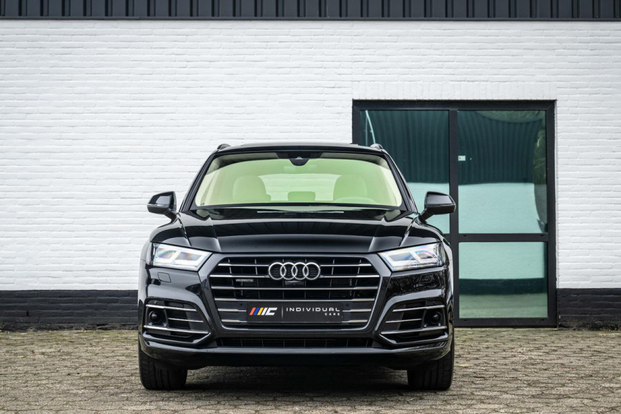 Audi Q5 55 TFSI e S-Line Competition Luchtvering Panorama