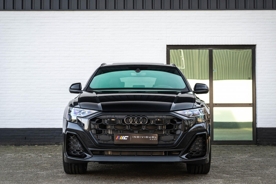 Audi Q8 60 TFSI e quattro S Competition €162.827,00.- nwpr