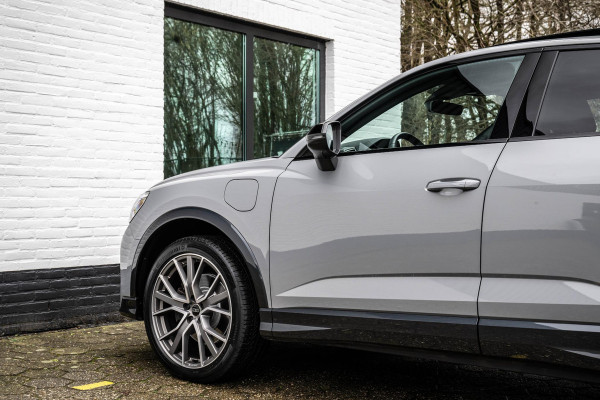 Audi Q3 Sportback 45 TFSI e S-Line ACC Nardo Grey SONOS Panorama