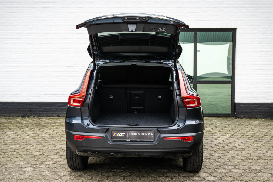 Volvo XC40 1.5 T5 Recharge R-Design H/K Memory Pano Camera