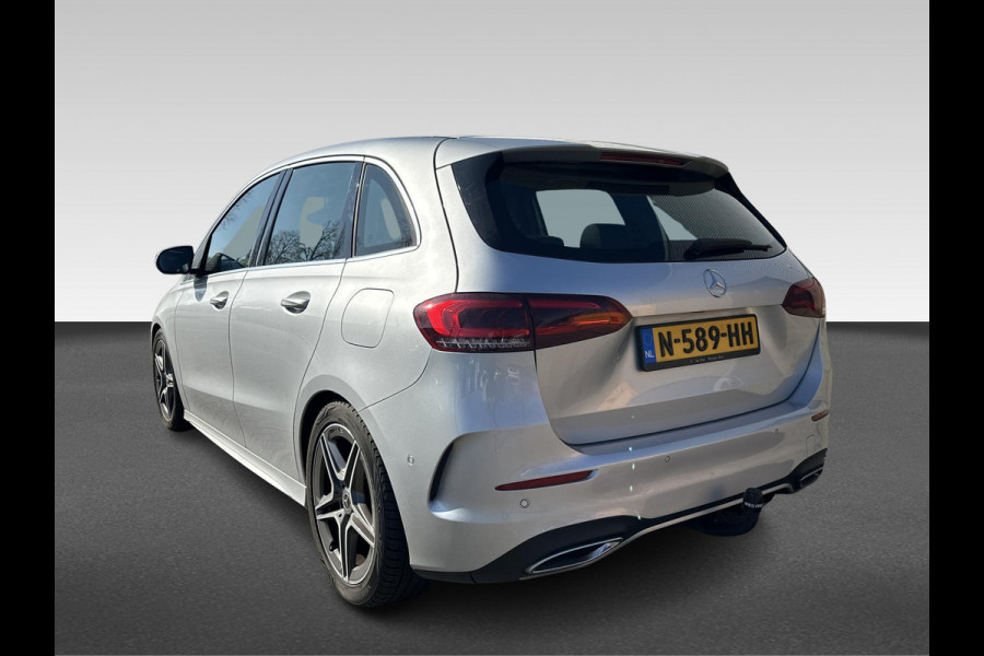 Mercedes-Benz B-Klasse 180 Premium AMG