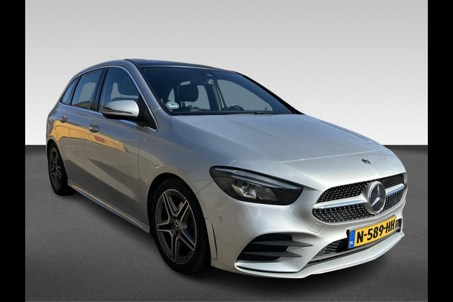 Mercedes-Benz B-Klasse 180 Premium AMG