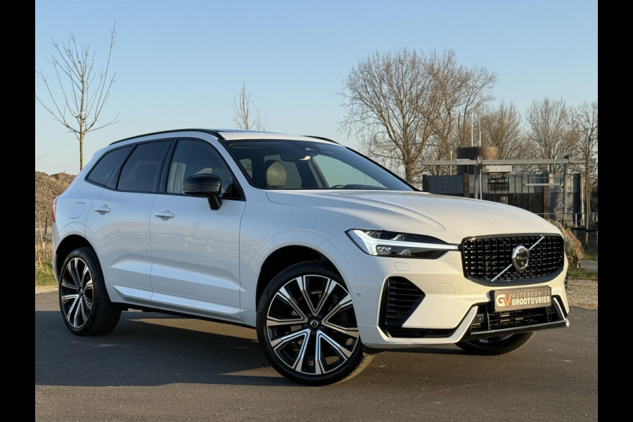 Volvo XC60 2.0 T8 Plug-in hybrid AWD R-Design Pano|Luchtvering|Facelift|Trekhaak|CarPlay