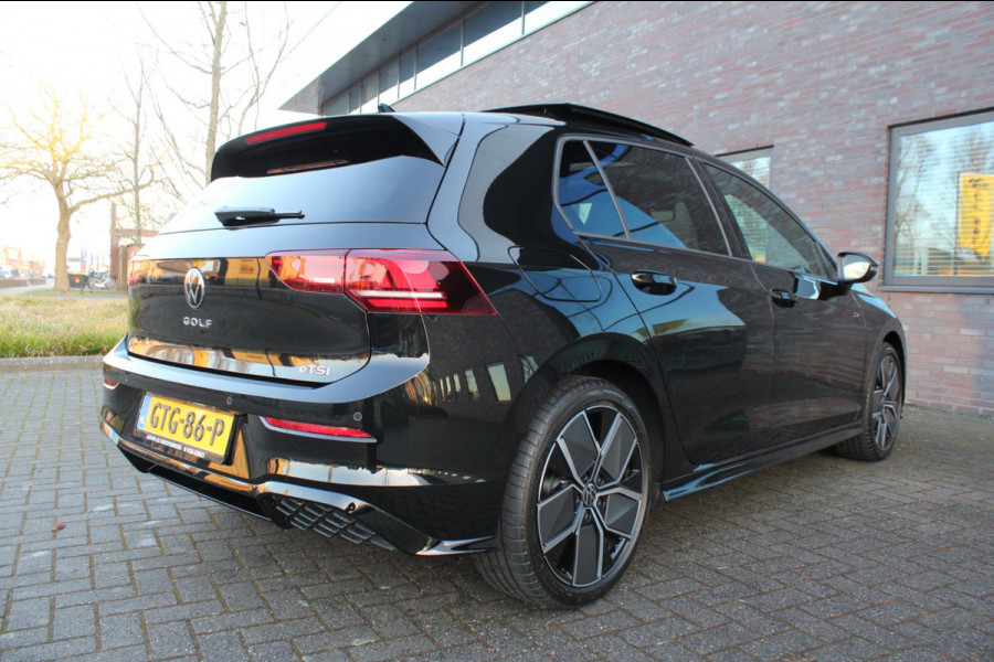 Volkswagen Golf 8.5 1.5 eTSI R-Line Edition