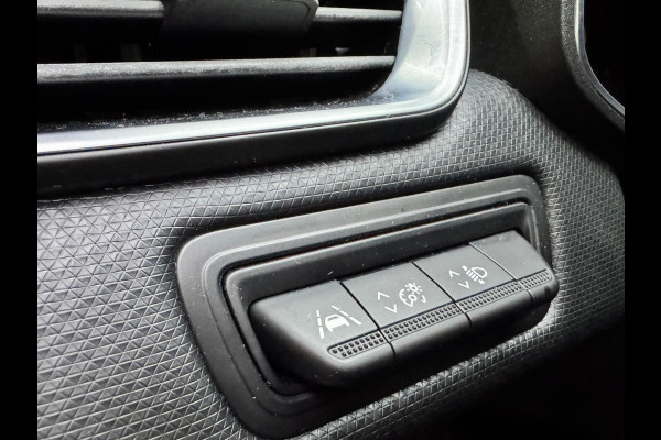 Renault Clio 1.0 TCe Intens 1e Eig Navi Cruise pdc led keyless In Nieuwstaat!!