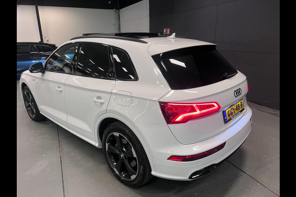 Audi Q5 55 TFSI e quattro Competition 367PK BLACK-LINE 3XS-LINE FULL-OPTION///