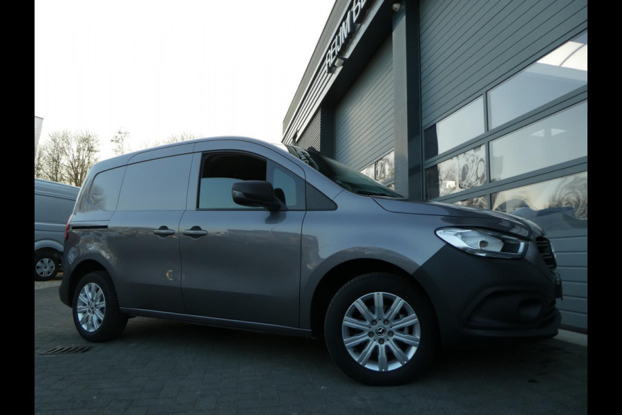 Mercedes-Benz Citan 108CDI Airco, Navigatie, LED. Apple CarPlay.