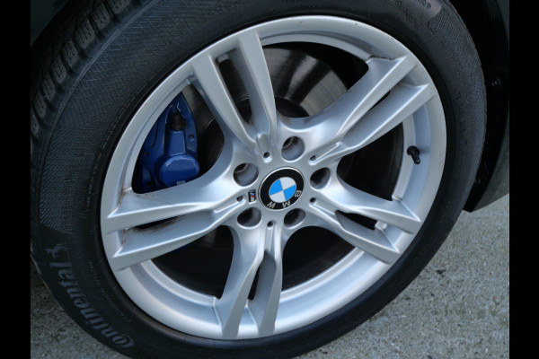 BMW 3-serie 320i M-SPORT | OPEN DAK | H.U.D. | TREKHAAK | CAMERA | DIGI DASH | KEYLESS!!