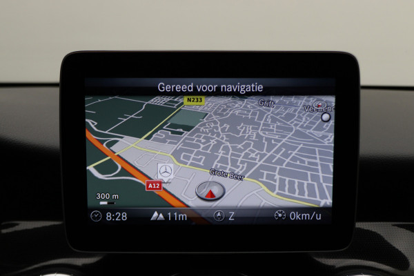 Mercedes-Benz CLA-Klasse 180 Ambition Automaat Navigatie, LED, Cruise, Climate, Bluetooth