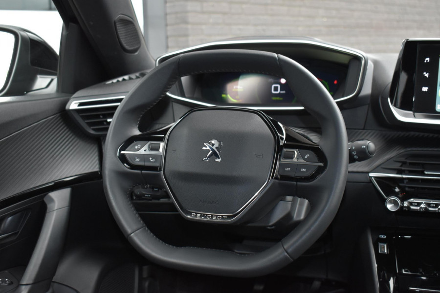 Peugeot 2008 1.2 PureTech 130PK Allure Pack | Camera | Carplay | Stoelverwa. | Incl. Garantie