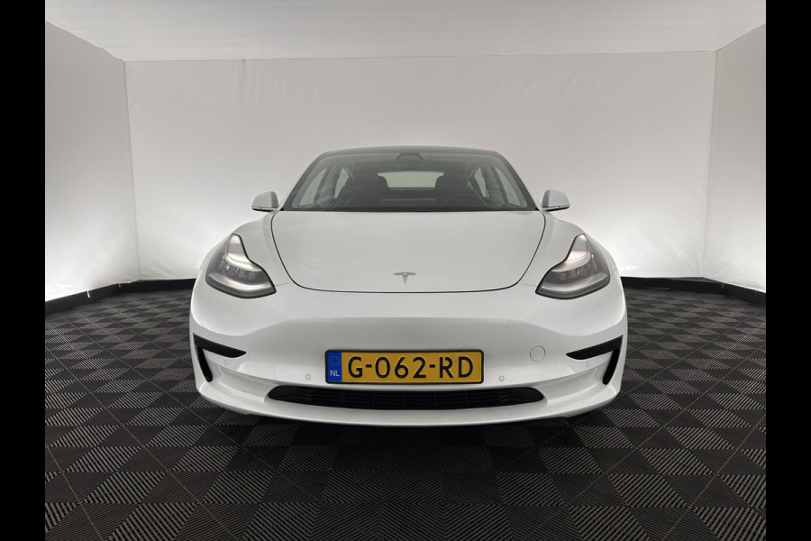 Tesla Model 3 Standard RWD Plus 60 kWh [ 3-Fase ] (INCL-BTW) Aut. *PANO | AUTO-PILOT | NAPPA-LEATHER | KEYLESS | FULL-LED | MEMORY-PACK | SURROUND-VIEW | DAB | CARPLAY | DIGI-COCKPIT | LANE-ASSIST | COMFORT-SEATS | 18"ALU*