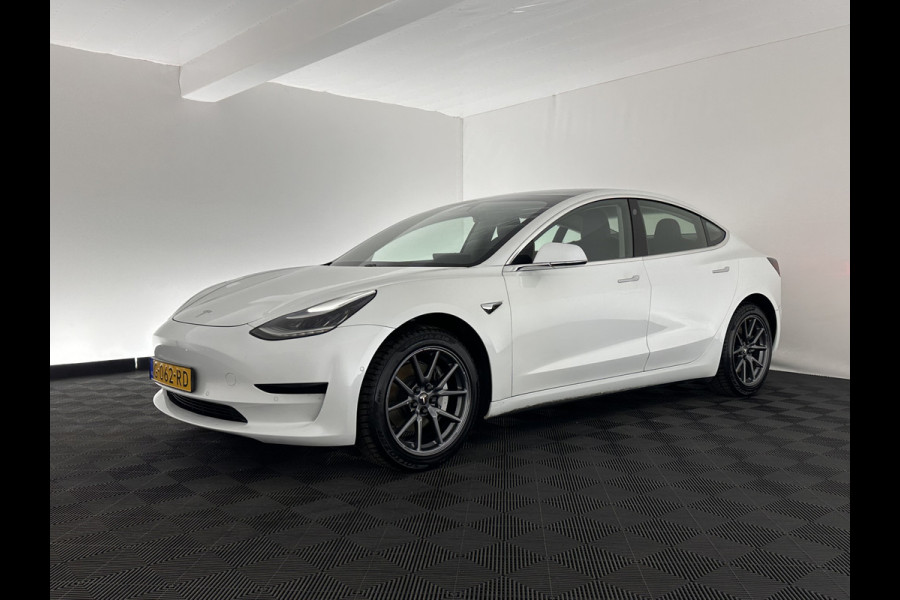 Tesla Model 3 Standard RWD Plus 60 kWh [ 3-Fase ] (INCL-BTW) Aut. *PANO | AUTO-PILOT | NAPPA-LEATHER | KEYLESS | FULL-LED | MEMORY-PACK | SURROUND-VIEW | DAB | CARPLAY | DIGI-COCKPIT | LANE-ASSIST | COMFORT-SEATS | 18"ALU*