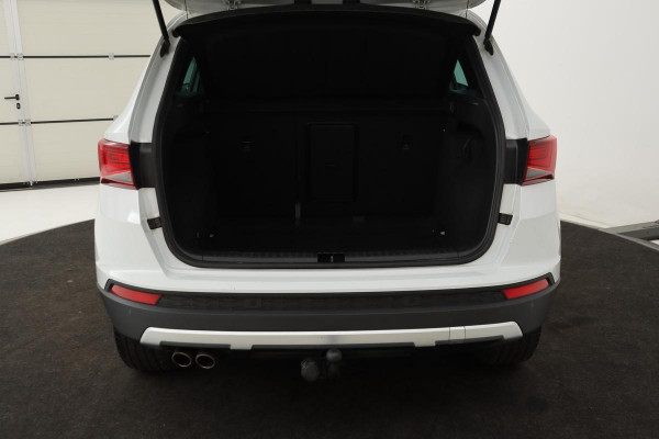 Seat Ateca 1.4 TSI Xcellence | Panoramadak | Camera | Carplay | Trekhaak | Alcantara | Navigatie | Full LED | Sportstoelen | Verwarmde voorruit | PDC | Cruise control