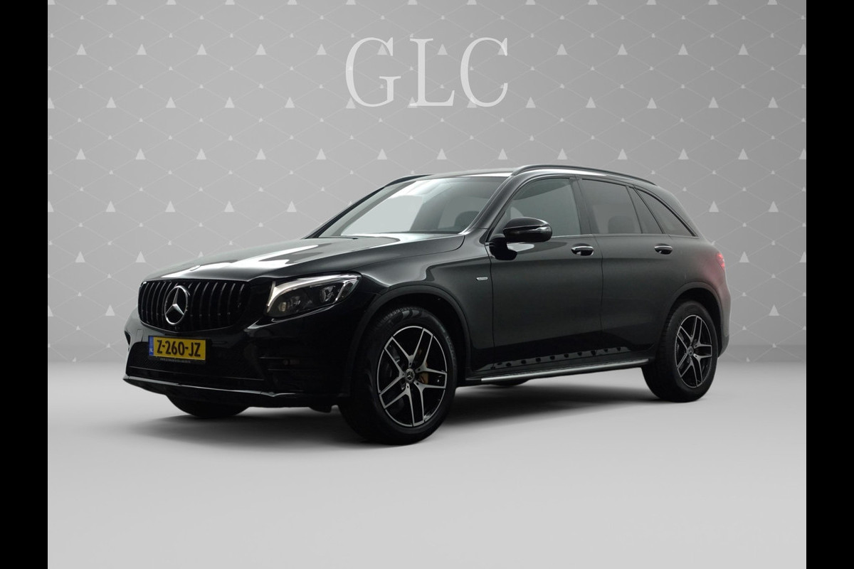 Mercedes-Benz GLC 250 4MATIC AMG Premium Plus Aut- Night Package I Treeplanken I  Xenon Led I Stoelverwarming I Park Assist I Elek Trekhaak