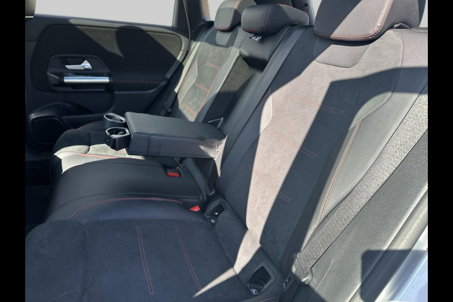 Mercedes-Benz B-Klasse 180 Premium AMG