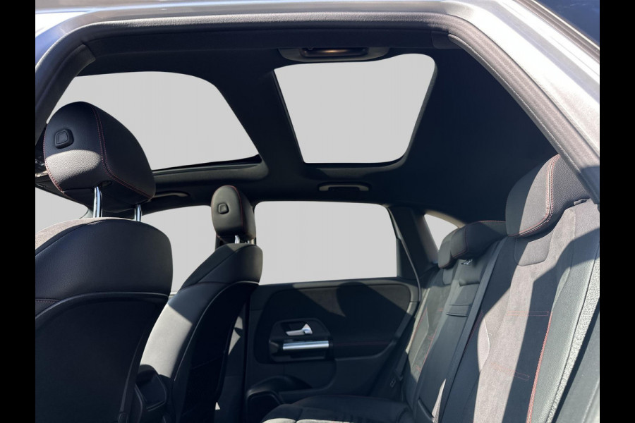 Mercedes-Benz B-Klasse 180 Premium AMG