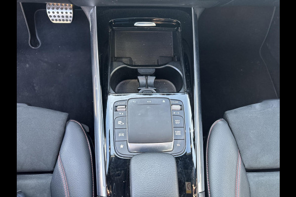 Mercedes-Benz B-Klasse 180 Premium AMG