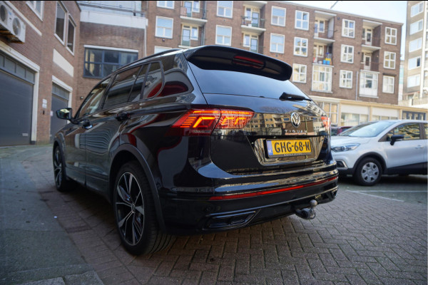 Volkswagen Tiguan 1.5 TSI R-Line Black Style | 3x R-LINE | Matrix LED | Virtual Cockpit | Panoramadak | Adaptive Cruise | Lane Departure | Apple Carplay | 20inch | Stoel- stuurverwarming | Aut7