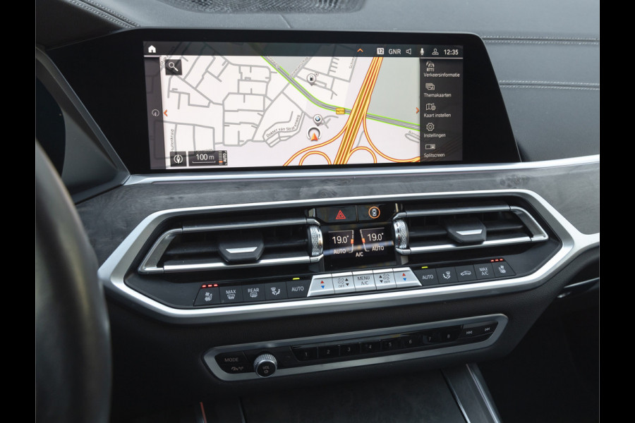 BMW X7 xDrive40d - 7-zits - Skylounge - Trekhaak - Stoelventilatie - Standkachel