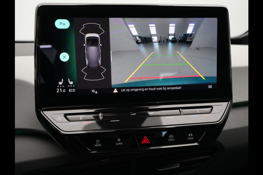 Volkswagen ID.3 First Plus 58 kWh 204pk Navigatie Stoelverwarming Acc IQ led Steunhaak 145