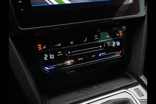 Volkswagen Passat Variant 1.4 TSI PHEV GTE Business Trekhaak Virtual Cockpit Stoelverwarming Camera 180