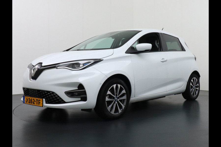 Renault ZOE ZE50 R135 52kWh Intens Eigen-Accu Warmtepomp Apple Carplay Android Auto Bose-Audio DAB+ Pdc Business Facelift Ecc Easy Link 9,3" Keyless Cruise-control Lmv 16" Sensor dodehoek Wifi Led Orgin.NLse auto 35000 nieuw!  3 fase thuisladen tot 22kw/32A 11kw/16A