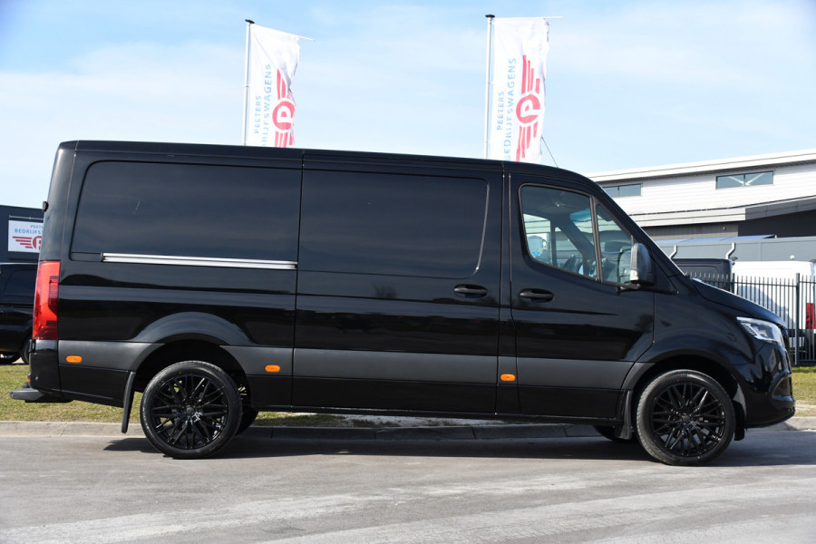 Mercedes-Benz Sprinter 316 2.2 CDI L2H1 Black Edition MARGE! 360 Camera, Cruise, Carplay, 164PK, Mbux, LED, Stoelverwarming, Uniek!