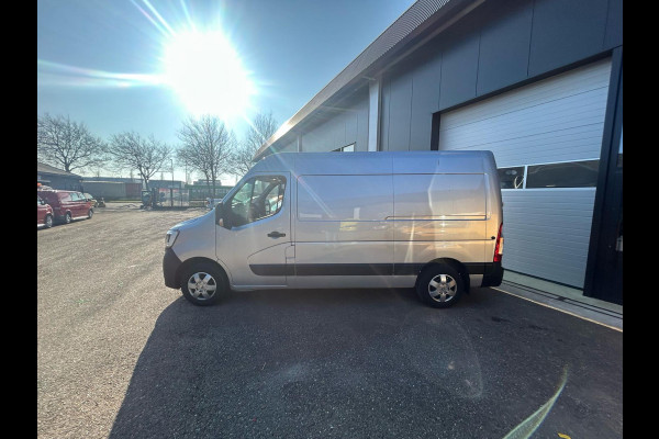 Renault Master T35 2.3 dCi 180 L2H2 DC Energy 180 pk