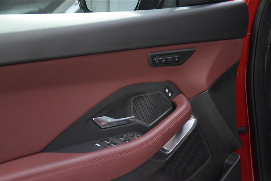 Jaguar E-Pace 2023 1.5 P300e AWD R-Dynamic S Navi|Leder|1e Eig|BTW|Dealer Onderhouden
