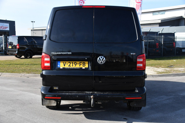 Volkswagen Transporter 2.0 TDI L2H1 Highline Cruise, 150PK, Sensoren, NAVI, Automaat, Voorruit verwarming, Multimedia, Uniek!