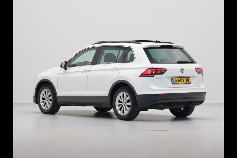 Volkswagen Tiguan 1.5 TSI 130pk Comfortline Navigatie Panoramadak Stoelverwarming Acc 340