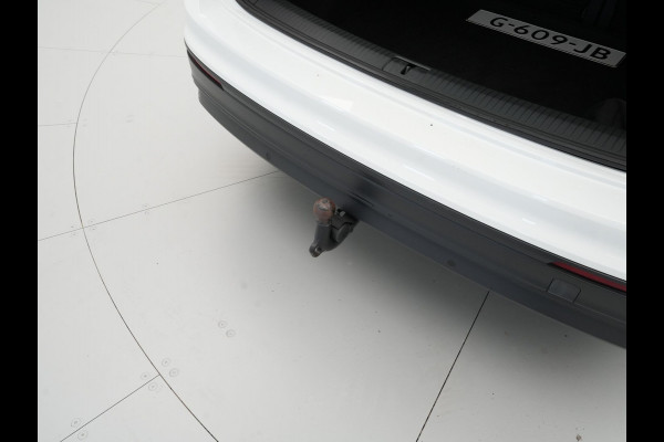 Volkswagen Tiguan 1.5 TSI 130pk Comfortline Navigatie Panoramadak Stoelverwarming Acc 340