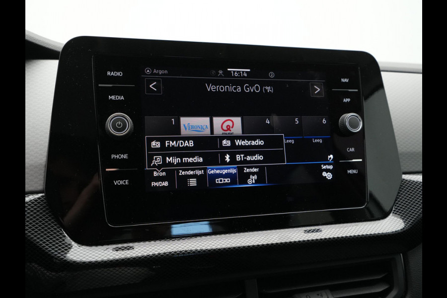 Volkswagen T-Cross 1.0 TSI 115pk DSG Life Edition Navi via App Camera Keyless Clima