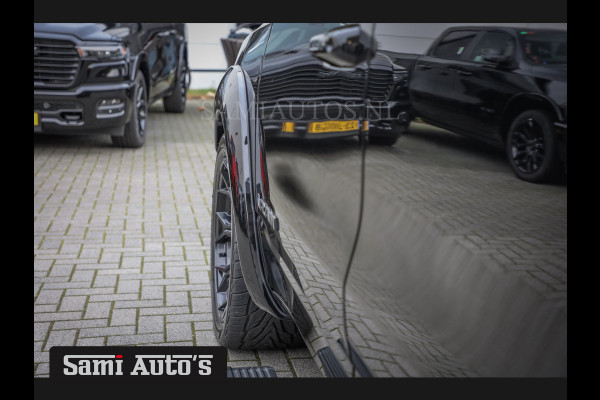 Dodge Ram 1500 BLACK BEAST | WIDE BODY | TOP STAAT | 5.7 V8 4x4 402 PK | LIMITED NIGHT EDITION | RAM VOL OPTIES | MWK | HUD | LUCHTVERING | PANO | BREDE WIELEN |