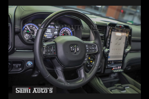 Dodge Ram 1500 BLACK BEAST | WIDE BODY | TOP STAAT | 5.7 V8 4x4 402 PK | LIMITED NIGHT EDITION | RAM VOL OPTIES | MWK | HUD | LUCHTVERING | PANO | BREDE WIELEN |