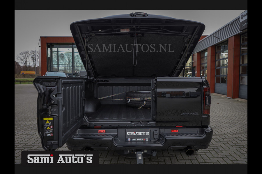 Dodge Ram 1500 BLACK BEAST | WIDE BODY | TOP STAAT | 5.7 V8 4x4 402 PK | LIMITED NIGHT EDITION | RAM VOL OPTIES | MWK | HUD | LUCHTVERING | PANO | BREDE WIELEN |