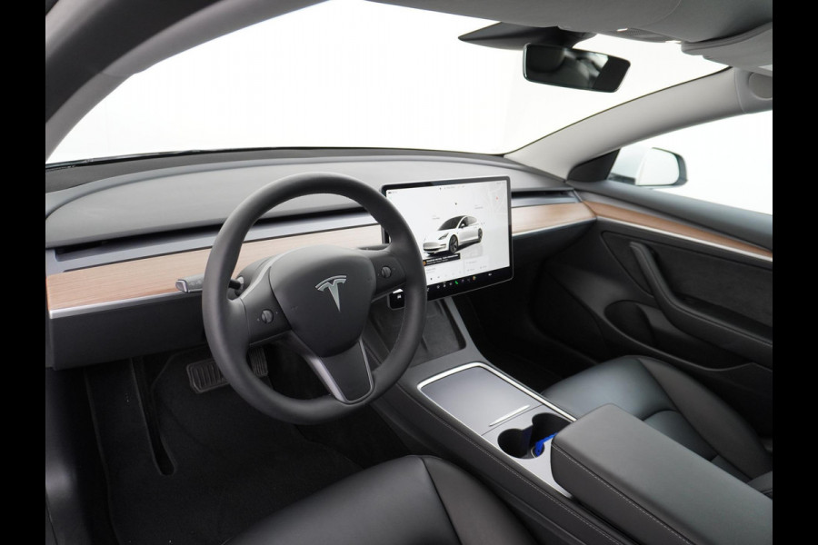 Tesla Model 3 Long Range RWD 75 kWh LEDER | AUTOPILOT | TESLA GARANTIE T/M 8-2027
