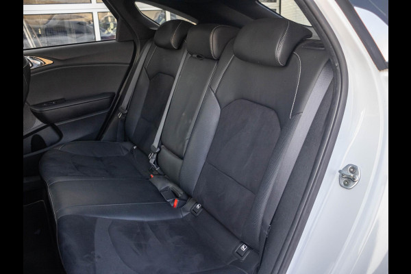 Kia ProCeed 1.4 T-GDI GT-PlusLine Automaat l Schuifkantel l JBL premium Sound l