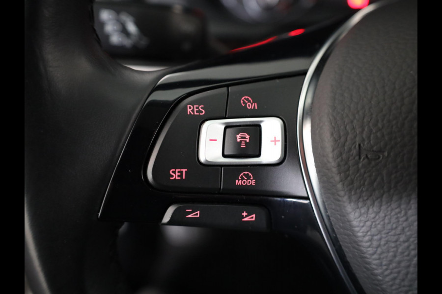 Volkswagen Polo 1.0 TSI R-Line Edition 95 pk |  R-line exterieur| Parkeersensoren | Adaptieve cruise control | Apple Carplay/Android Auto | |Navigatie via App