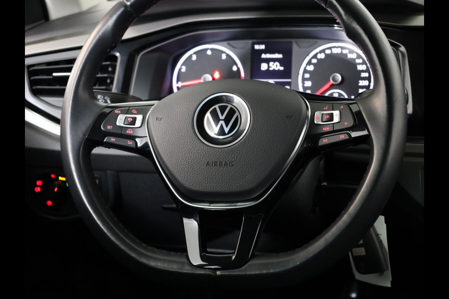 Volkswagen Polo 1.0 TSI R-Line Edition 95 pk |  R-line exterieur| Parkeersensoren | Adaptieve cruise control | Apple Carplay/Android Auto | |Navigatie via App