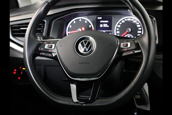 Volkswagen Polo 1.0 TSI R-Line Edition 95 pk |  R-line exterieur| Parkeersensoren | Adaptieve cruise control | Apple Carplay/Android Auto | |Navigatie via App