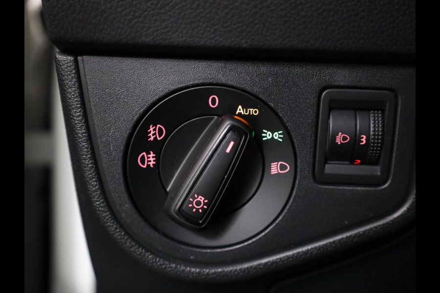 Volkswagen Polo 1.0 TSI R-Line Edition 95 pk |  R-line exterieur| Parkeersensoren | Adaptieve cruise control | Apple Carplay/Android Auto | |Navigatie via App