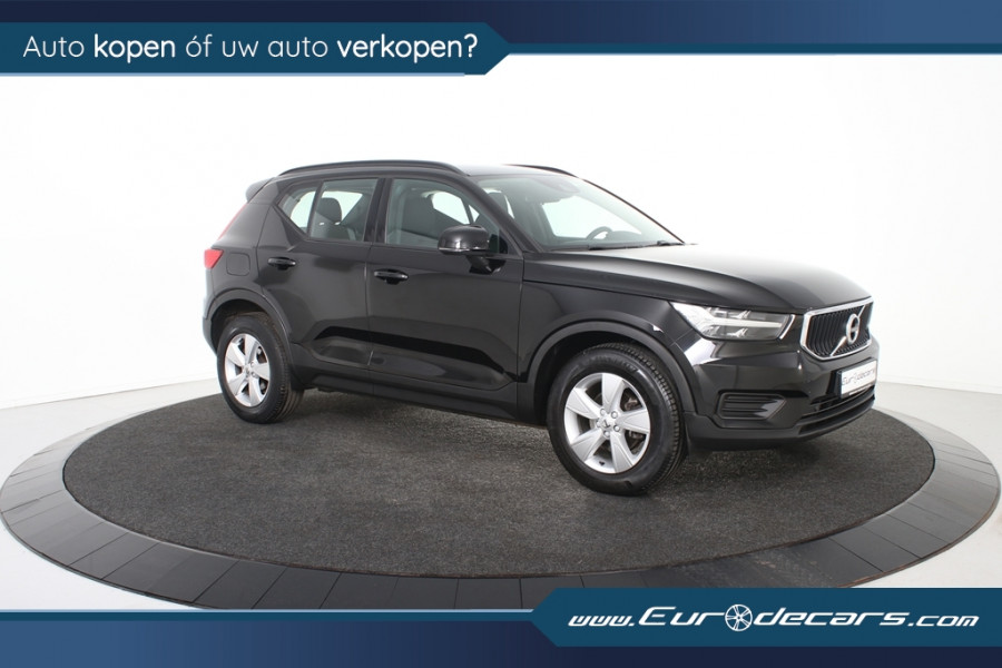 Volvo XC40 1.5 T2 Momentum *1ste Eigenaar*Navigatie*DAB*LED*