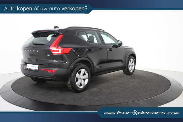 Volvo XC40 1.5 T2 Momentum *1ste Eigenaar*Navigatie*DAB*LED*