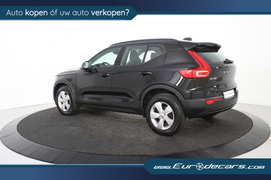 Volvo XC40 1.5 T2 Momentum *1ste Eigenaar*Navigatie*DAB*LED*