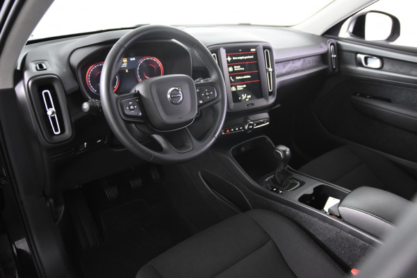 Volvo XC40 1.5 T2 Momentum *1ste Eigenaar*Navigatie*DAB*LED*
