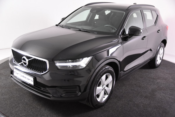 Volvo XC40 1.5 T2 Momentum *1ste Eigenaar*Navigatie*DAB*LED*