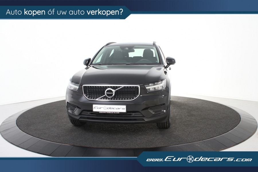 Volvo XC40 1.5 T2 Momentum *1ste Eigenaar*Navigatie*DAB*LED*